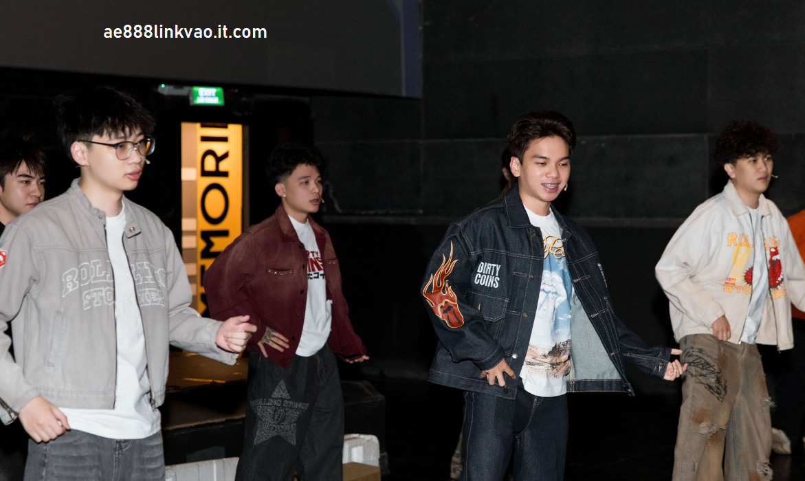 Khuyến Mãi AE888 Trải Nghiệm Khuyến Thưởng Đầy Bứt Phá 8 khong khi tong duyet